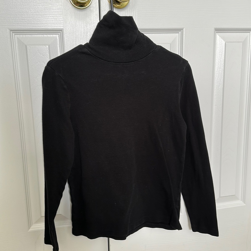 Women’s Long-Sleeve Turtleneck